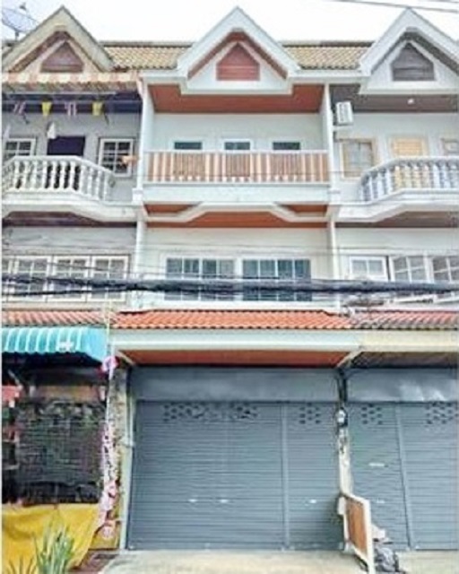 ม.เกริก รามอินทรา กม.2 รามอินทรา11-17 เซ็นทรัล รามอินทรา 1.7 กม