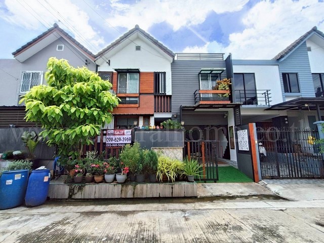 ทาวน์เฮ้าส์ ไรมอนด์ พาร์ค ซอยบางปลา 12 บางพลี – สมุทรปราการ