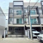 ตลาดนัมเบอร์วัน ราม2 ตลาดศรีตะกล่ำ 1.3 กม. ให้เช่าบ้านทาวน์โฮม 3