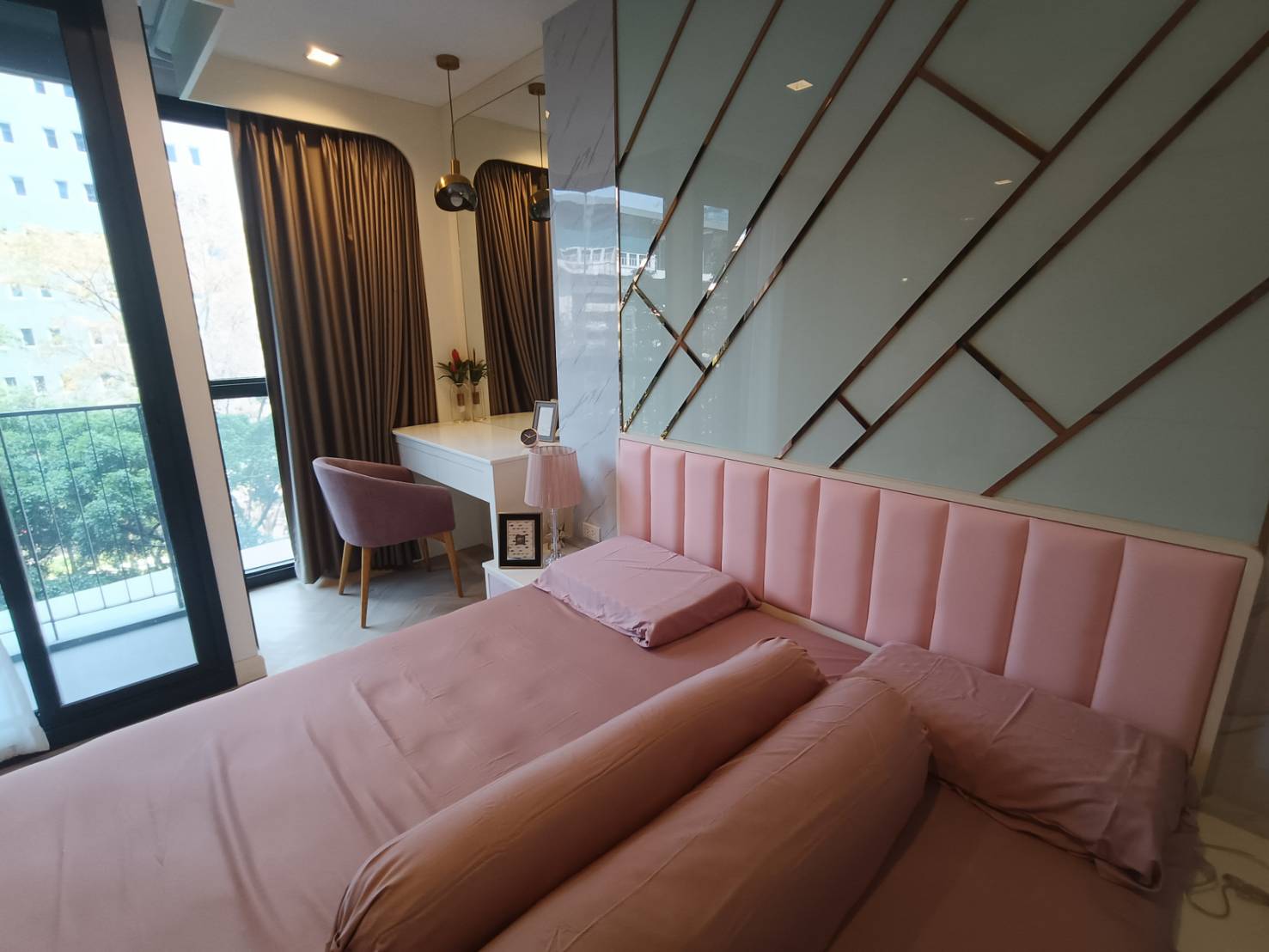 ขาย คอนโด เดอะ ไลน์ พหลโยธิน อาคาร B 1 ห้องนอน 1 ห้องน้ำ 41 ตรม.