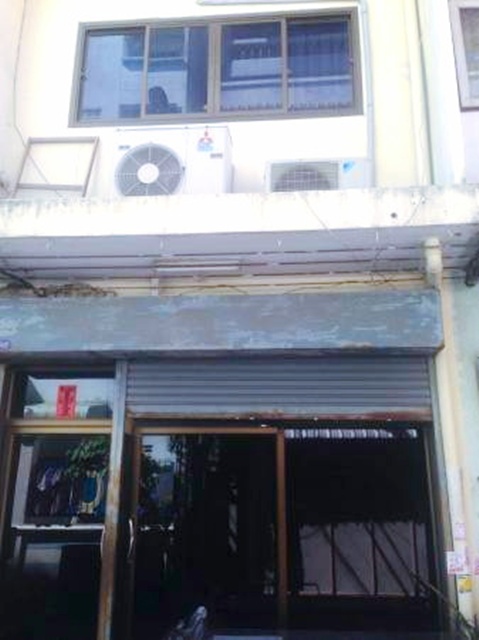 ให้เช่าตึกแถว 3 ชั้น+ดาดฟ้า จันทน์19-27 BTS เซนต์หลุยส์ 1.7 กม.