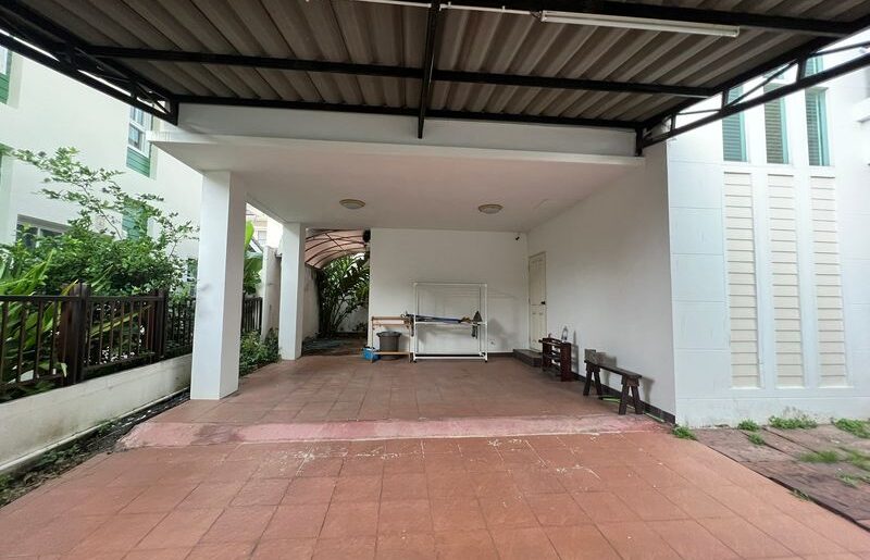 บ้านเดี่ยว บ้านเลขที่ 99/39 ในโครงการเดอะกรีนการ์เด้น บางนา-ตราด