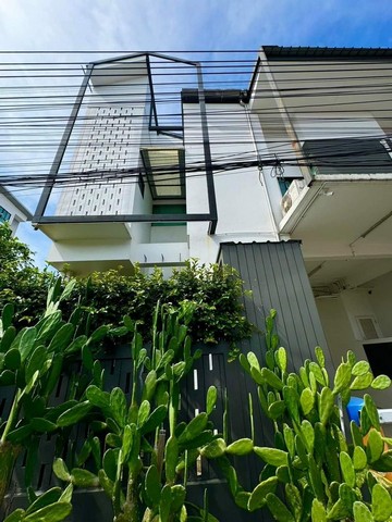 ให้เช่าโมเบียส คอนโด ที่พักพร้อมเข้าอยู่ อนุญาติทำ air bnb ได้