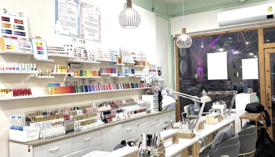 เซ้งร้านเล็บ-ต่อขนตา-แว็กซ์ บรรทัดทอง พร้อมBanding เปิดมา8ปี ใกล