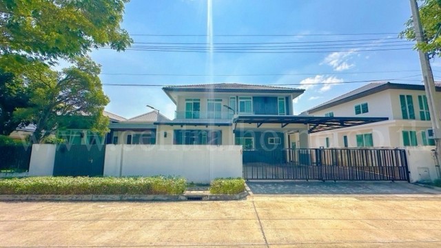 บ้านเดี่ยว มัณฑนา วงแหวน – บางบอน วิวทะเลสาบ