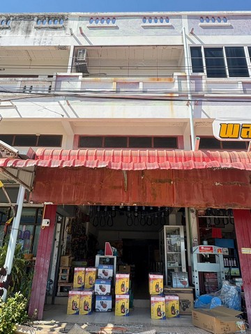 อาคารพาณิชย์ 1 คูหา เนื้อที่ 18 ตรว.ในตัวเมืองอุทัยธานี