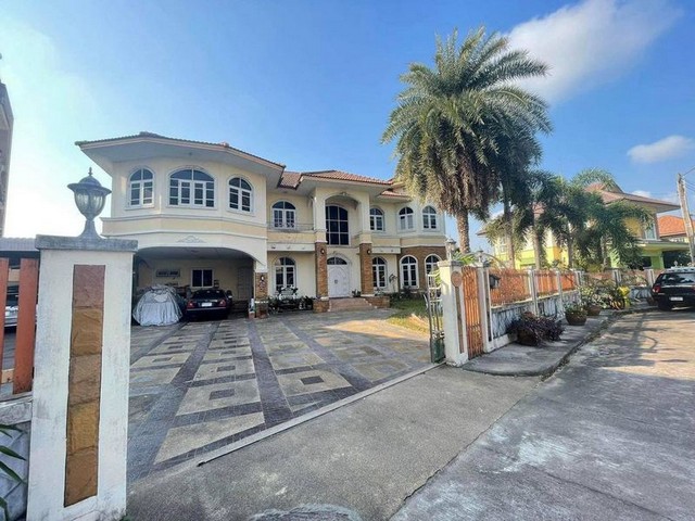 ขายบ้านมือสองศรีราชา บ้านเดี่ยว 2 ชั้น หมู่บ้านวิวไม้ ศรีราชา-เก้