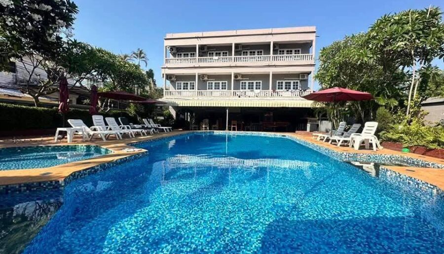 โรงแรมพัทยา -ใกล้ทะเล ใกล้ตลาดอาหารทะเล -ใกล้เทอมิน่อล