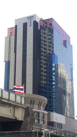 ออฟฟิศให้เช่าสุขุมวิท อาคารไทม์สแควร์ ขนาด 100 ตรม.ขึ้นไป