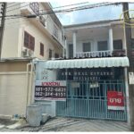 ขาย ทาวน์เฮ้าส์ หมู่บ้าน ปรางค์ทิพย์ ซอย ลาดพร้าว 95 4 ลบ.