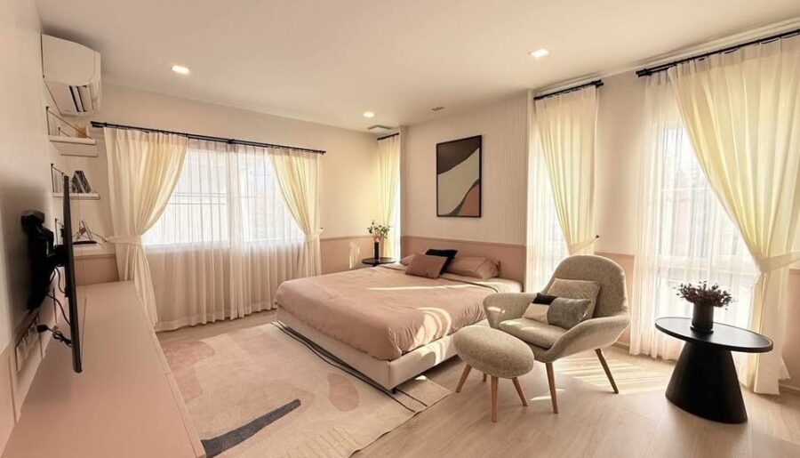 บ้านสวย บรรยากาศอบอุ่น ตกแต่งครบ พร้อมเครื่องใช้ไฟฟ้า พร้อมเข้าอย