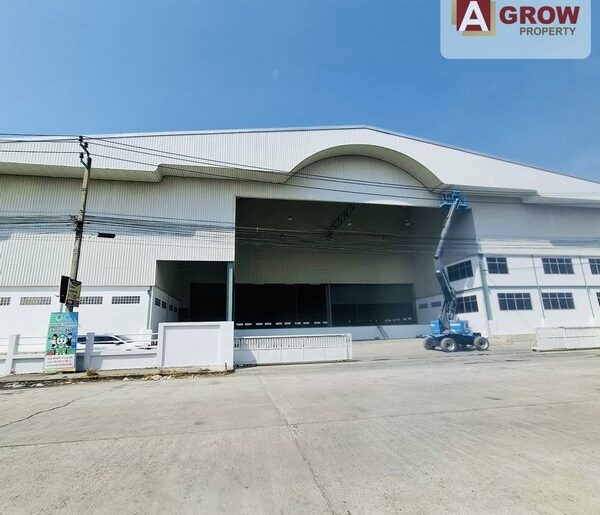 ให้เช่าโรงงาน/โกดัง ขนาด 5,508 ตร.ม. บางนา-ตราด กม.23 พื้นที่สีม่